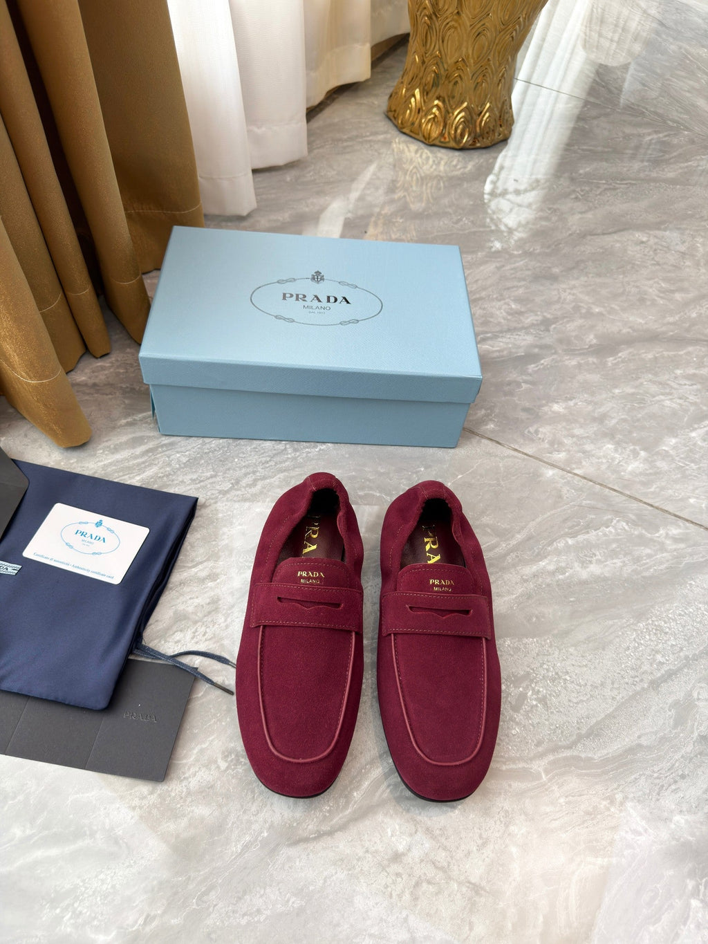 Prada 25SS Casual Elastic Loafers Wine Red Suede 564180