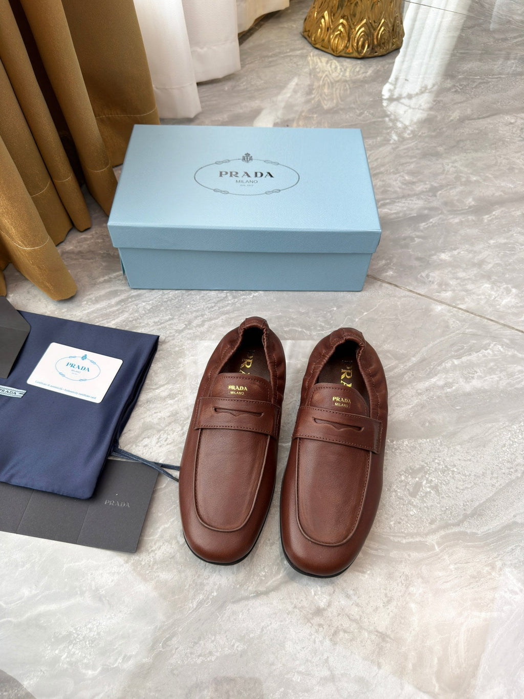 Prada 25SS Casual Elastic Loafers Warm Clay Distressed Calfskin 564182