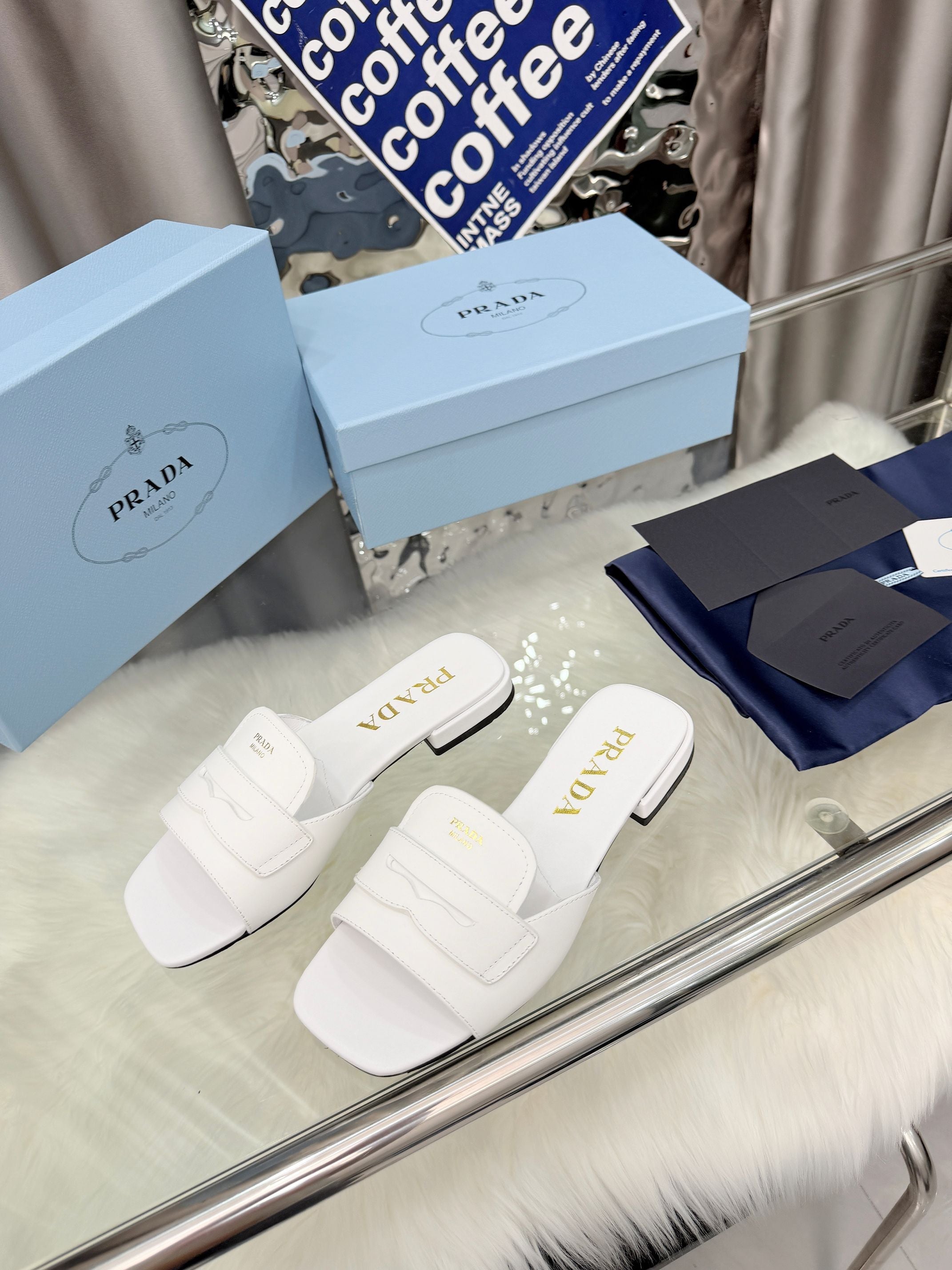 Prada 26SS Sandals 10mm White Leather 564169