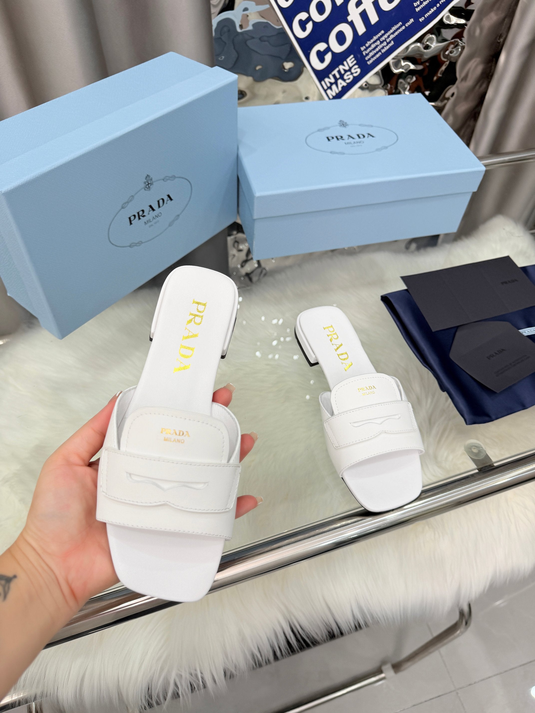 Prada 26SS Sandals 10mm White Leather 564169