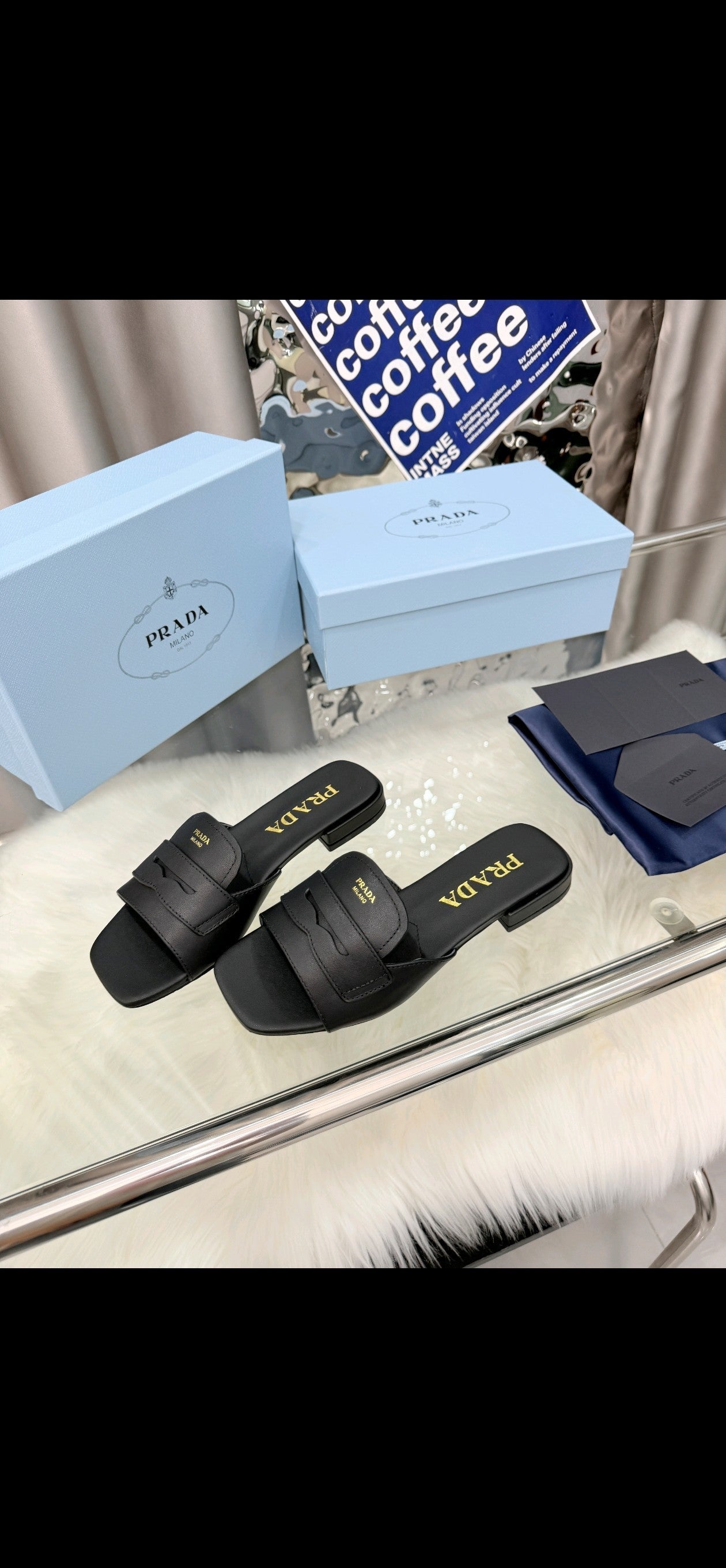 Prada 26SS Sandals 10mm Black Leather 564171