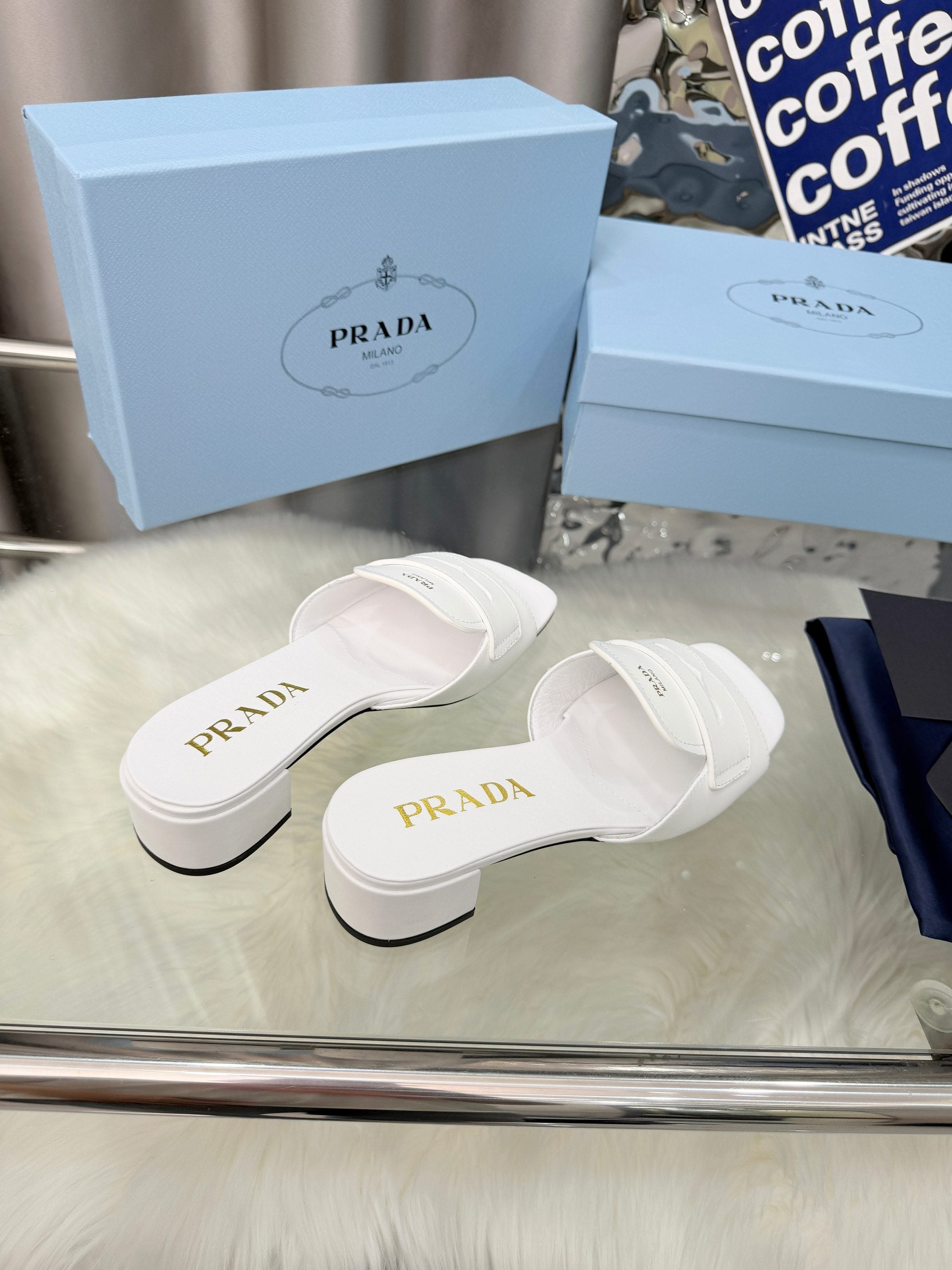 Prada 26SS Sandals White Leather 564173