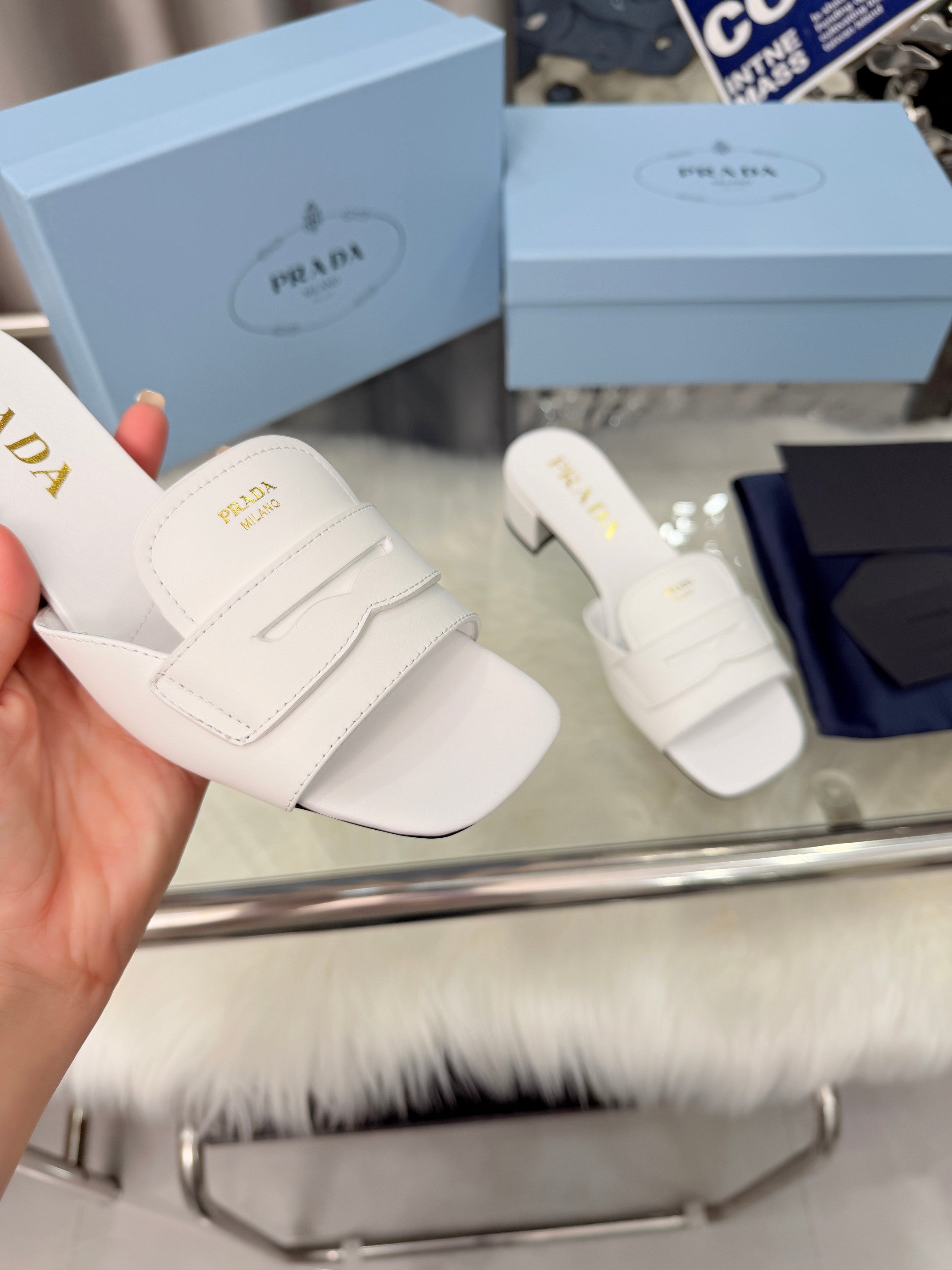 Prada 26SS Sandals White Leather 564173