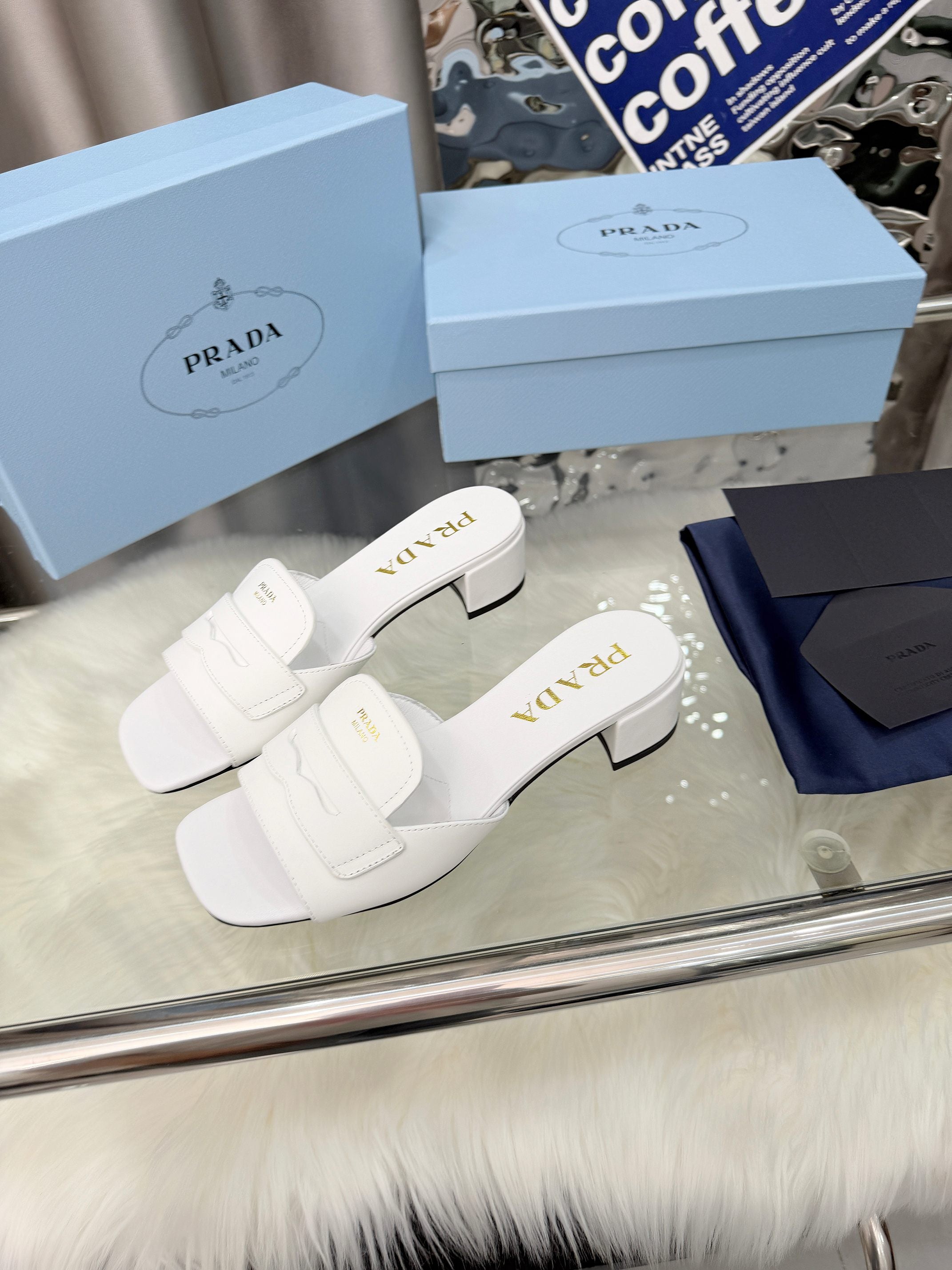 Prada 26SS Sandals White Leather 564173