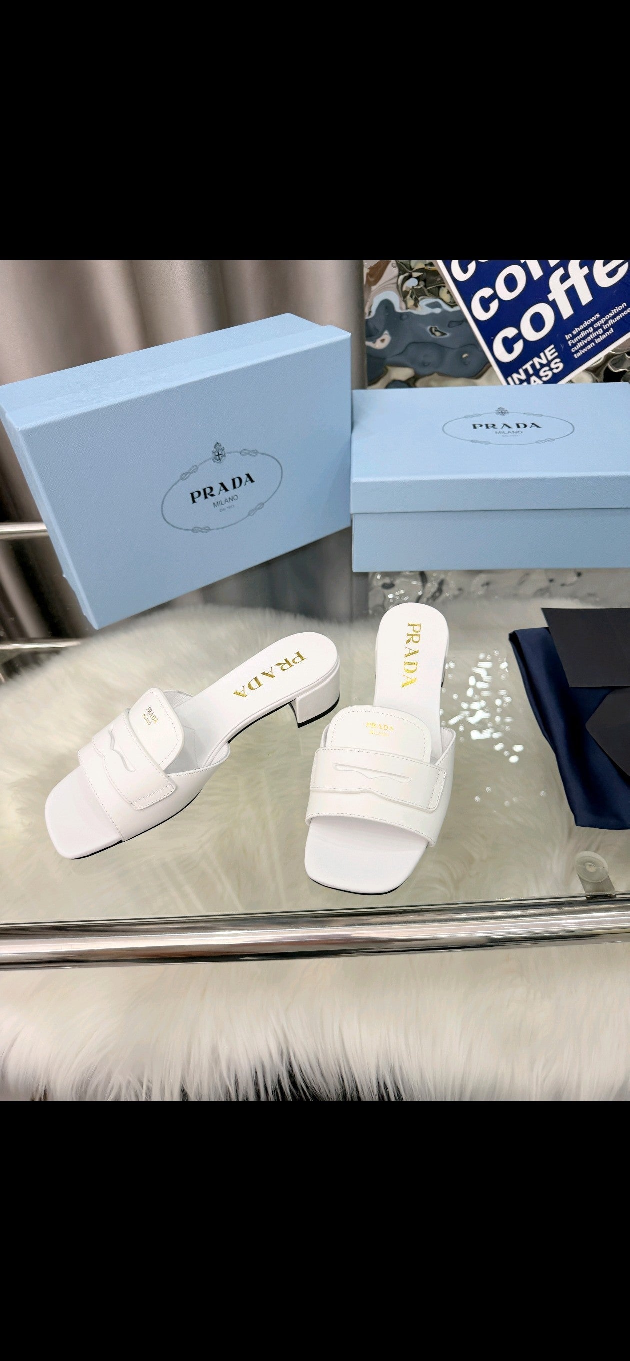 Prada 26SS Sandals White Leather 564173