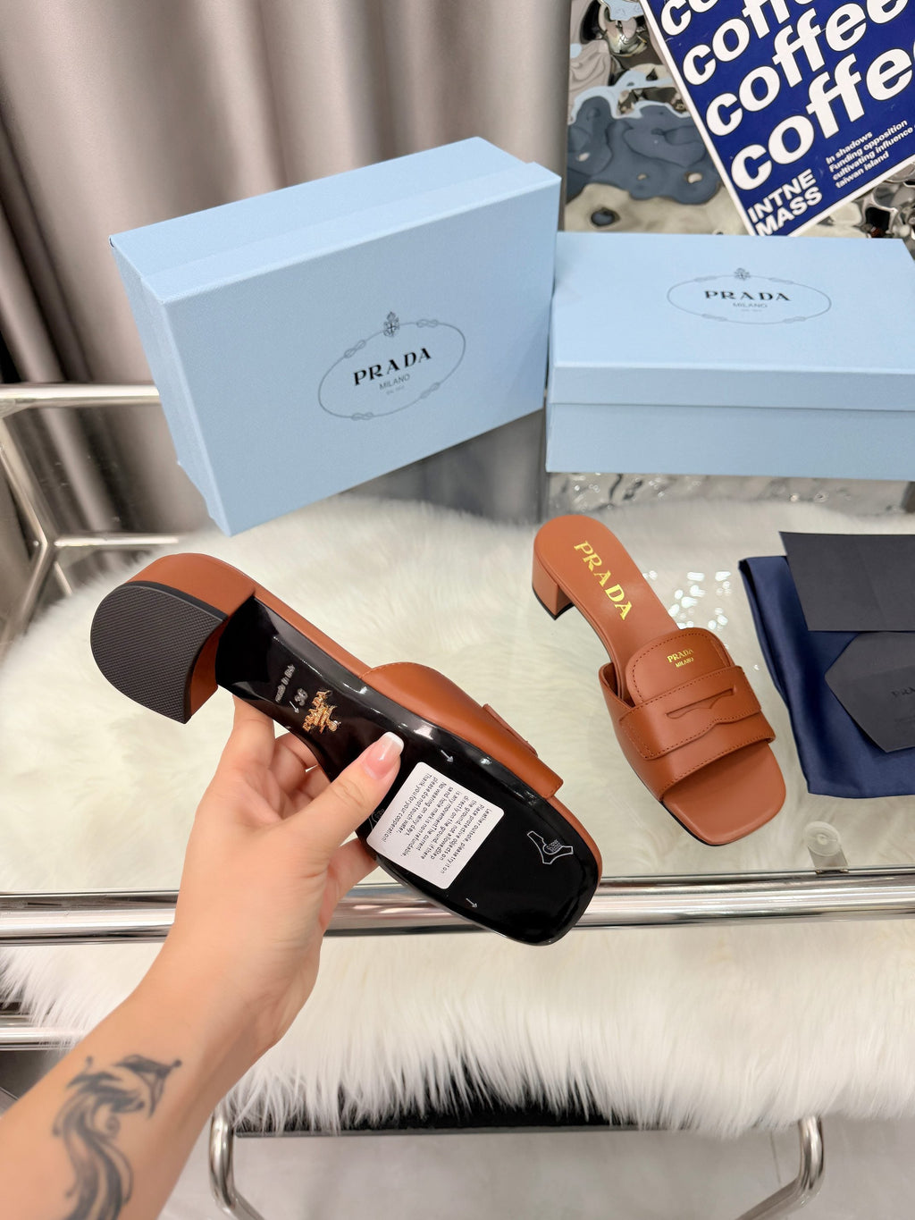 Prada 26SS Sandals Brown Leather 564172