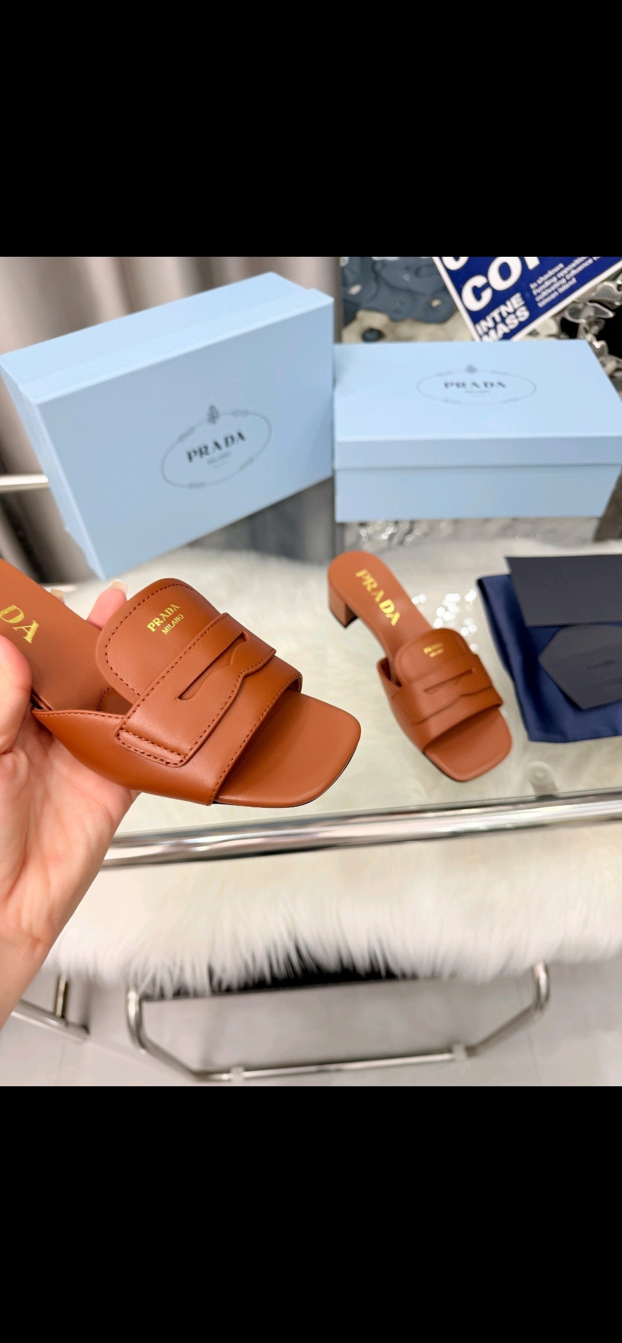 Prada 26SS Sandals Brown Leather 564172