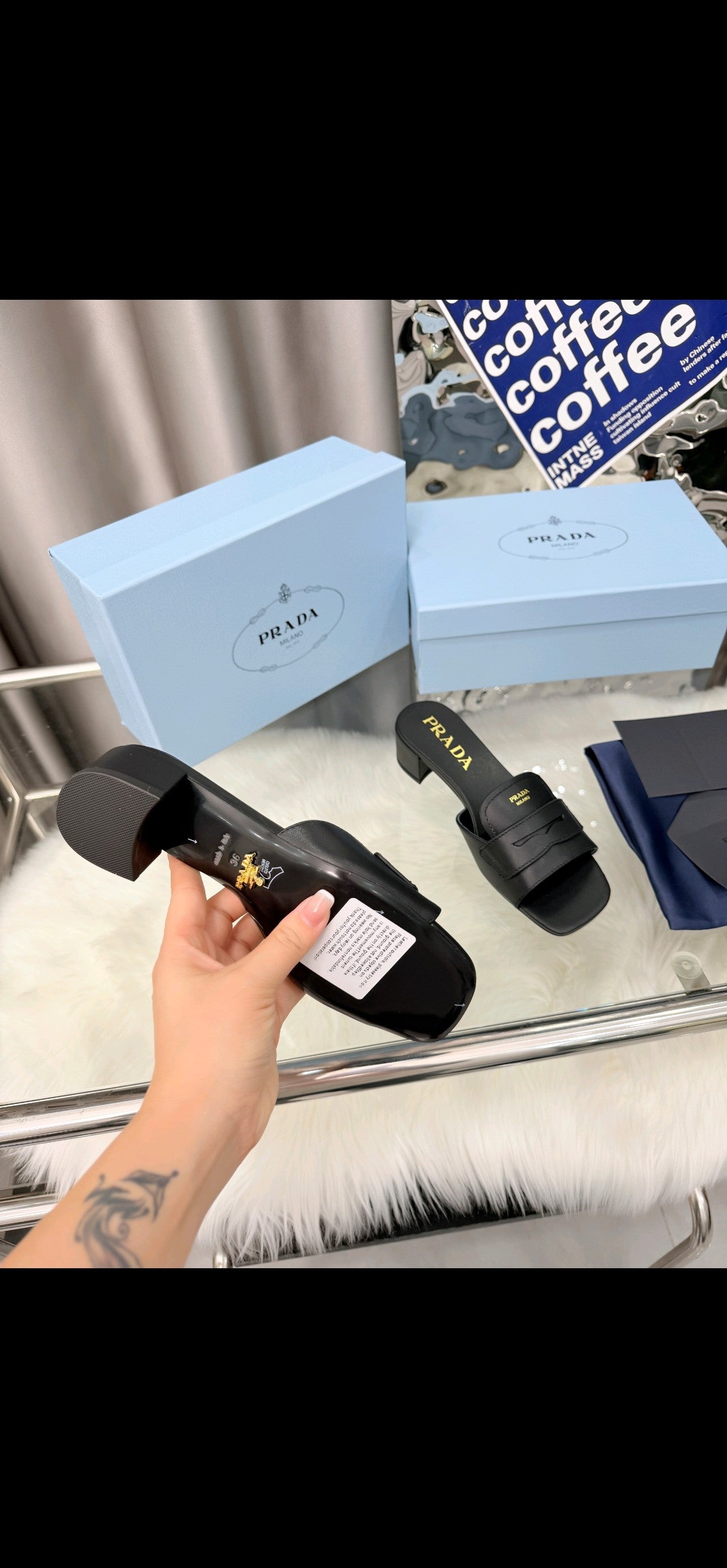 Prada 26SS Sandals Black Leather 564174