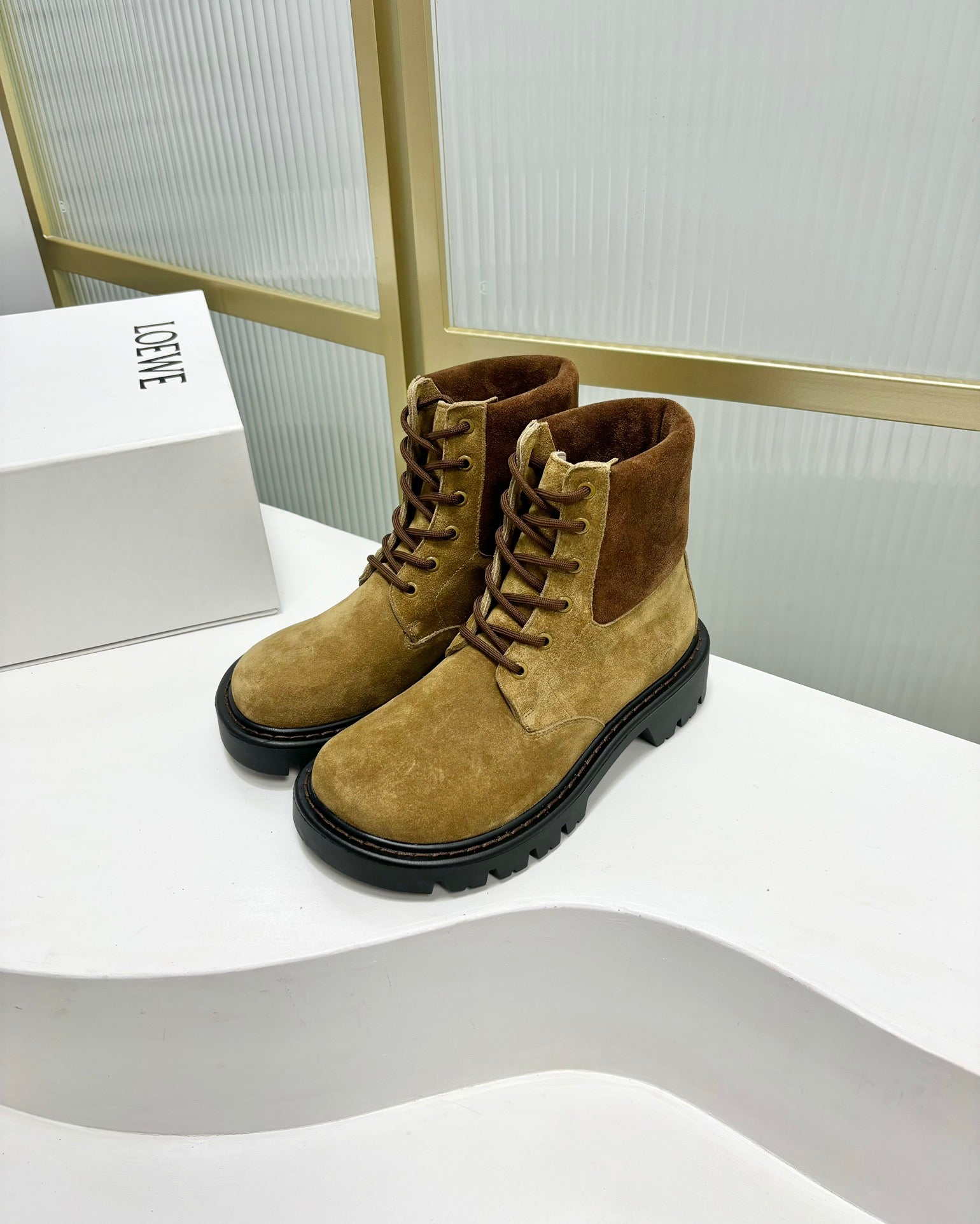 Loewe Sierra Boot Golden Brown Suede 549697