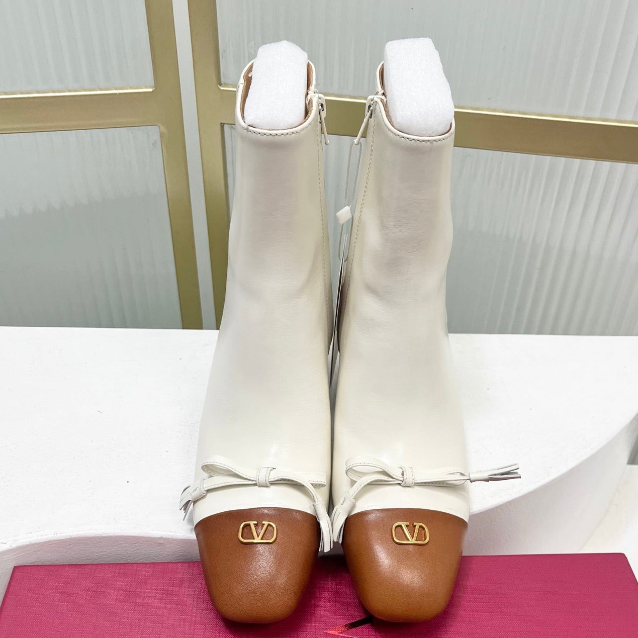 Valentino 2025 Bow Square Toe Zipper Ankle Boot White Brown Cowhide 549735