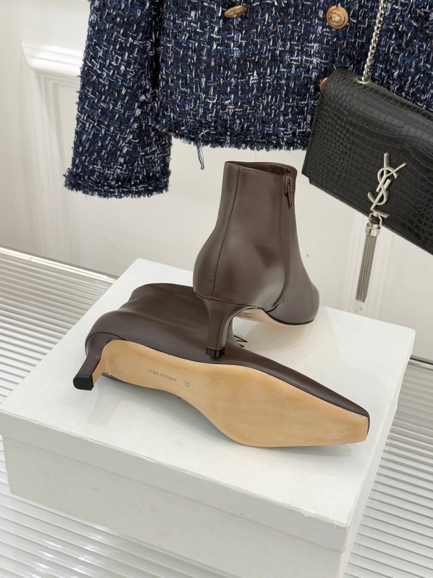 TThe Row 2025 Square Toe Kitten Heel Ankle Boot Dark Brown Sheepskin 572048