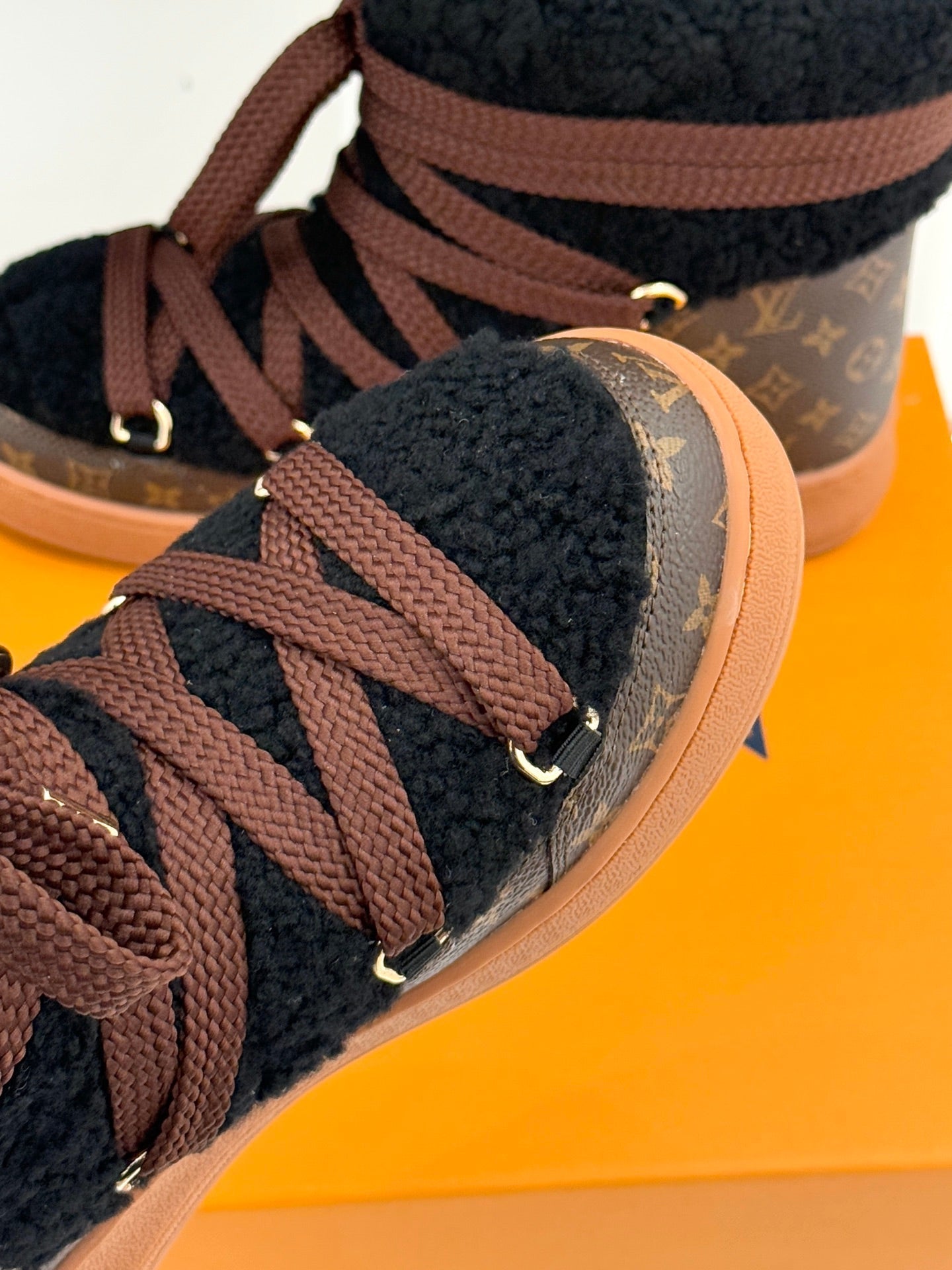 LV Cloud Lace-Up Ankle Boot Sneaker Black- Brown Shearling Monogram Canvas 572467