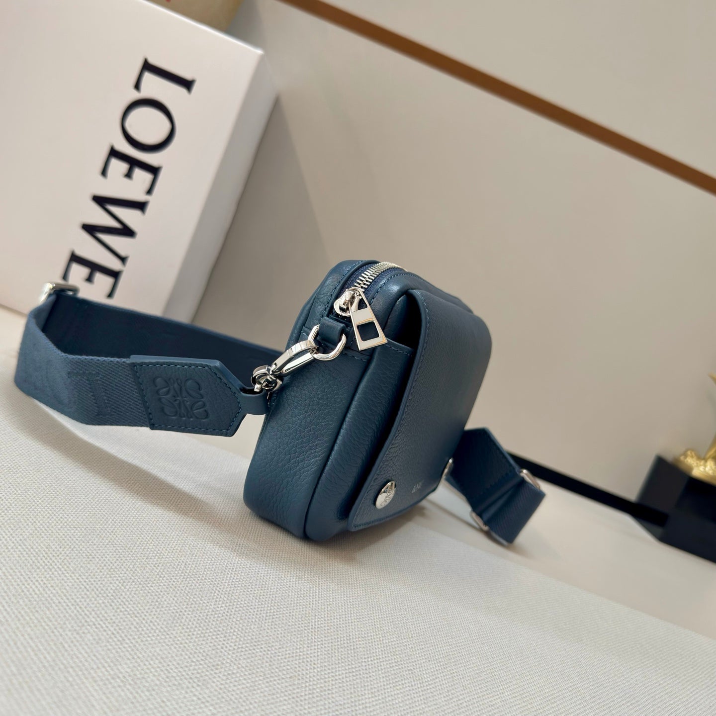 Loewe 2025 Small Pebble Messenger Bag Indigo Blue Grained Calfskin 274589