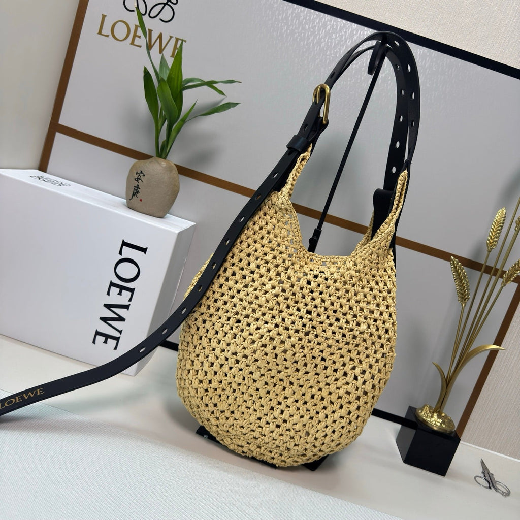 Loewe Punch Hole Hobo Straw Bag Black Calfskin Beige Raffia