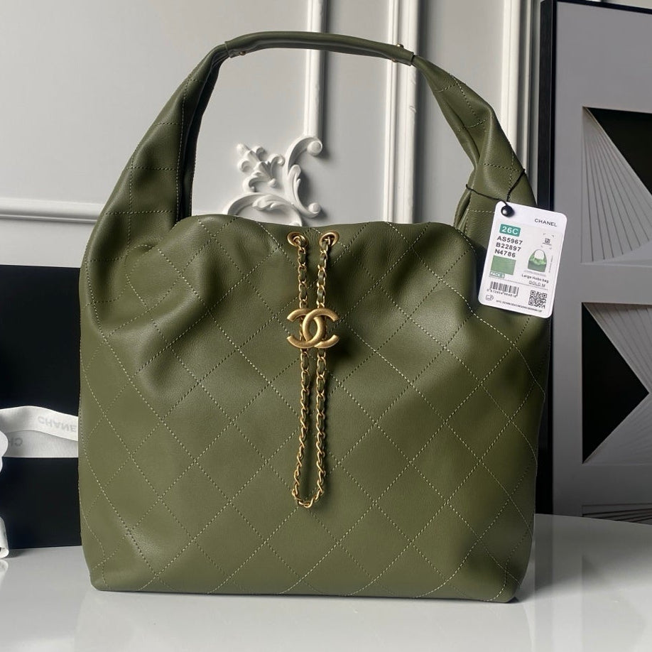Chanel 2025 Bag 45cm Green Calfskin 318234