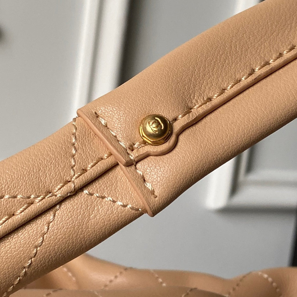 Chanel 2025 Bag 45cm Beige Calfskin 318233
