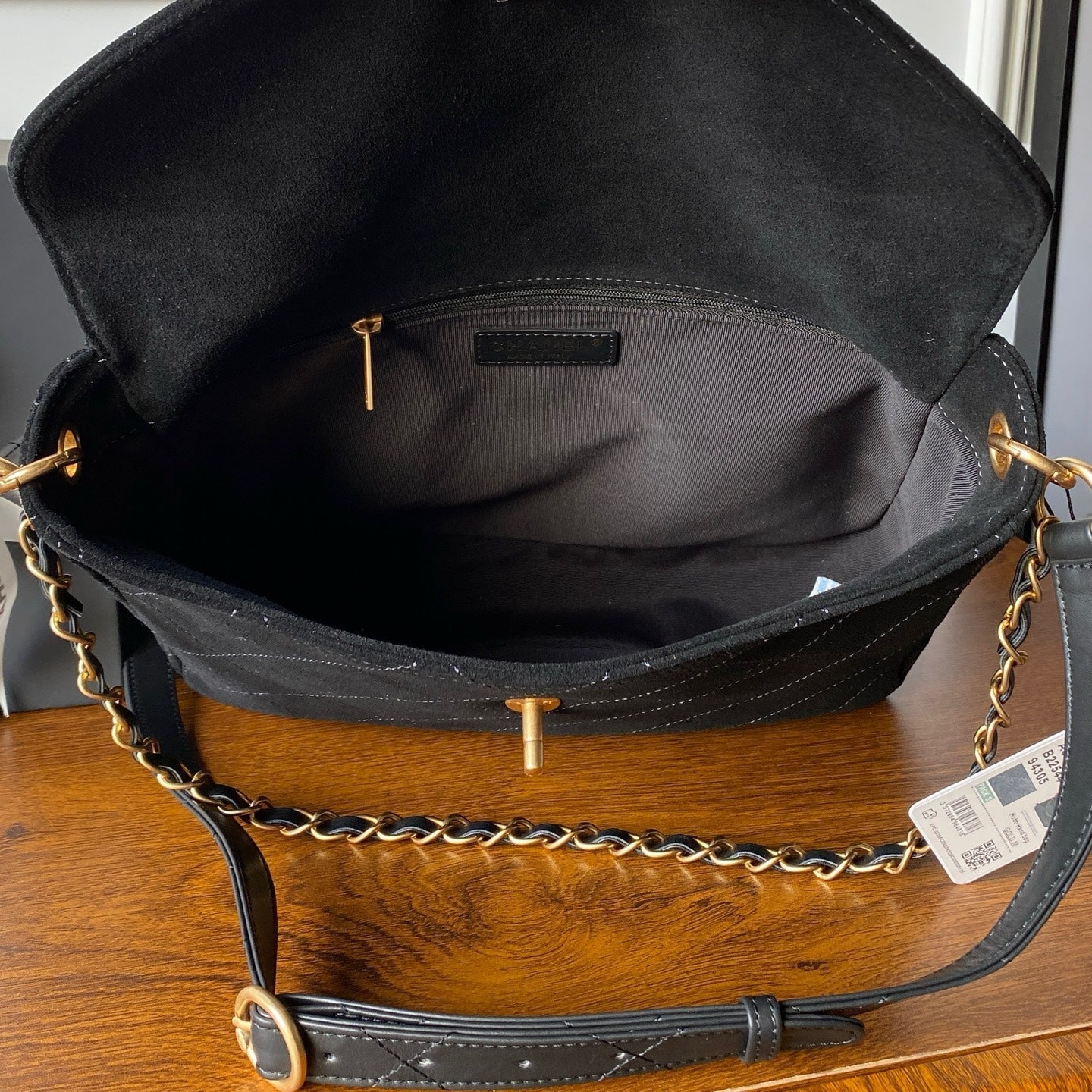 Chanel 2025 Messenger Bag 30cm Black Suede Gold Hardware 321012