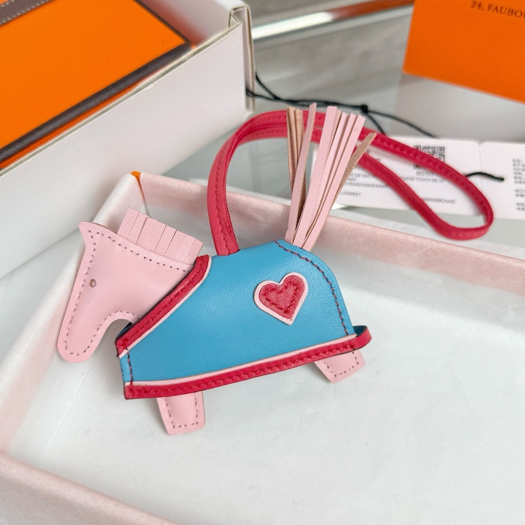 HM Rodeo Robeo Heart PM Charm Pink mix Blue Lambskin