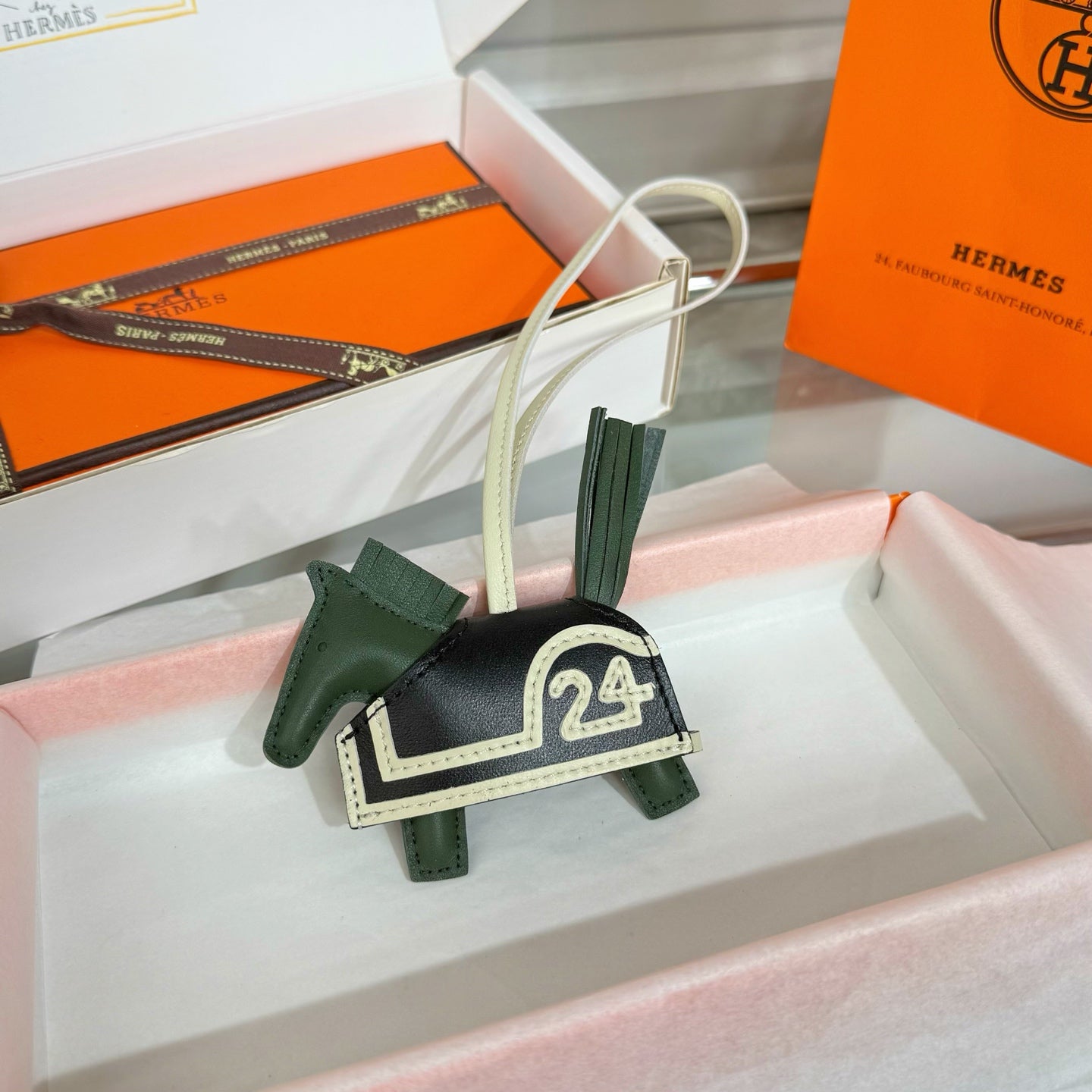 HM Rodeo Robeo 24 PM Charm Green mix Black Lambskin