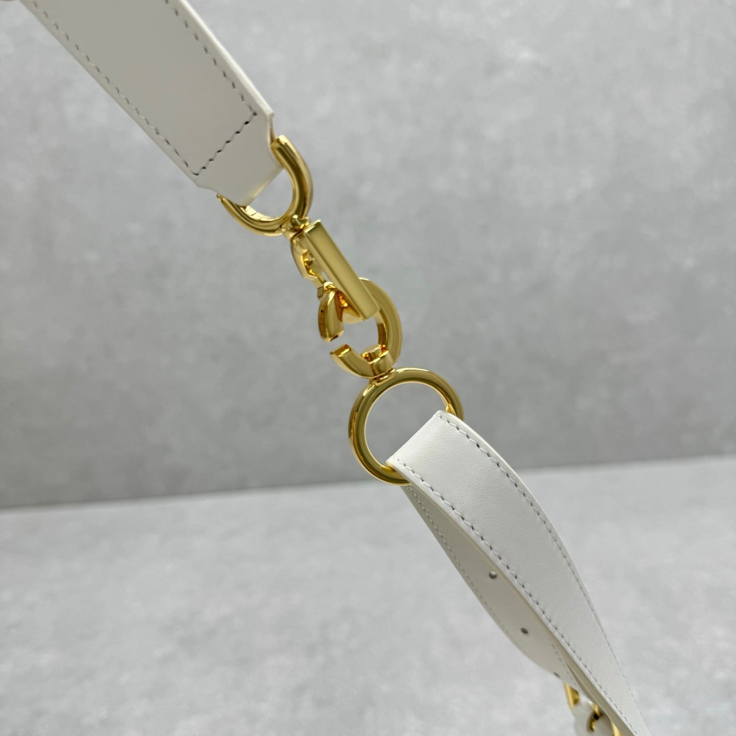 Dior 2025 Hobo Bag 33cm White Calfskin