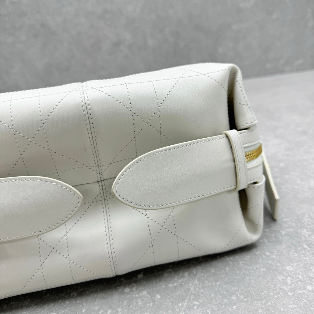 Dior 2025 Hobo Bag 25cm White Calfskin