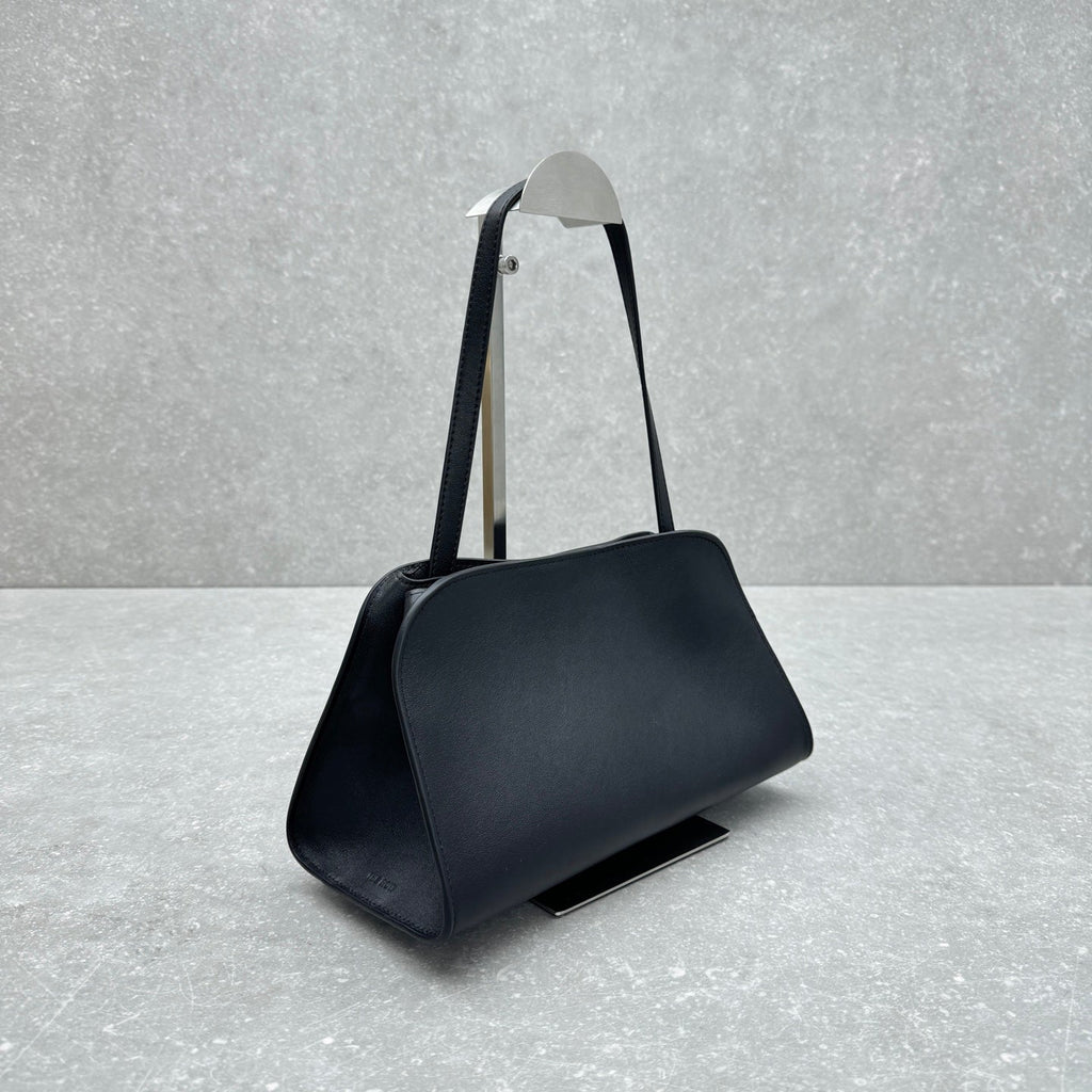 The Row 2025 Peggy Clutch 28cm Black Leather