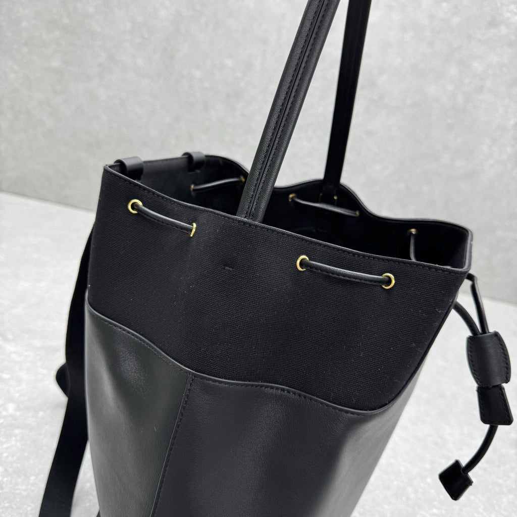 The Row 2025 Spring Backpack 38cm Black Leather Fabric