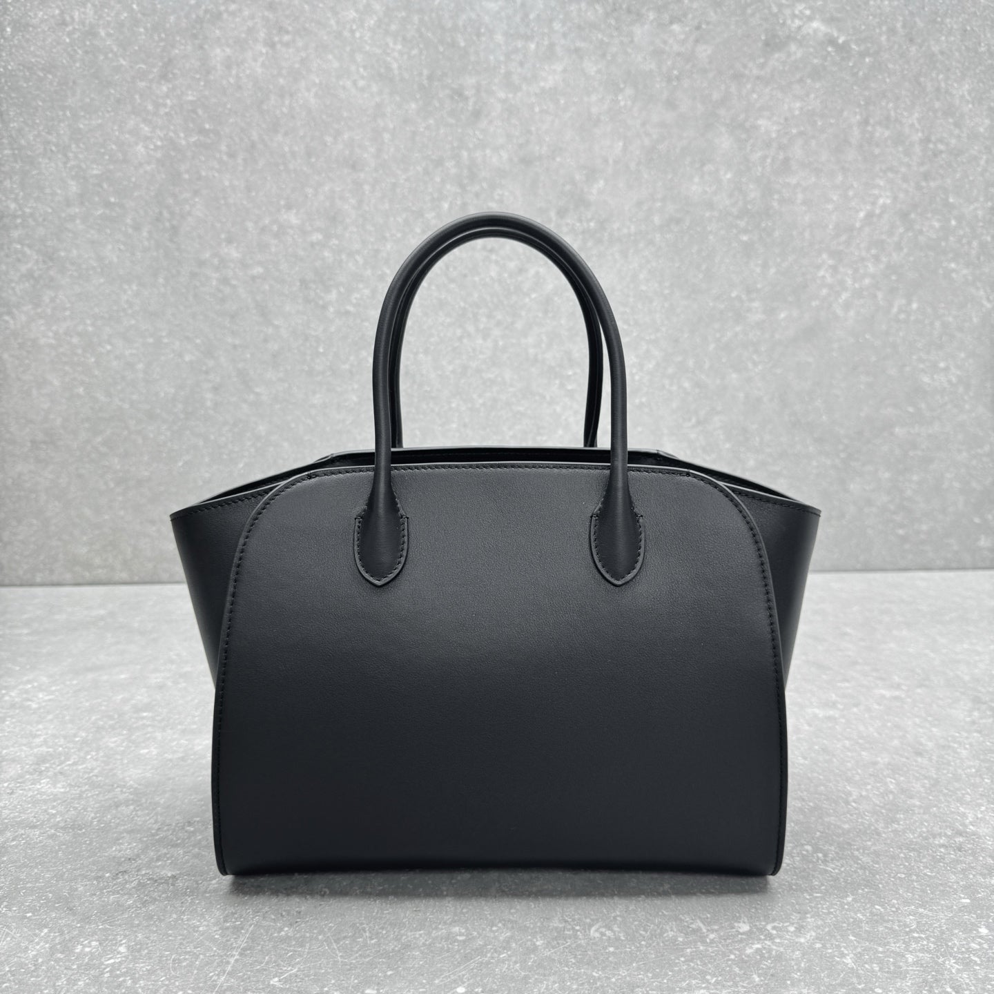 The Row 2025 Marlo Bag Black Leather