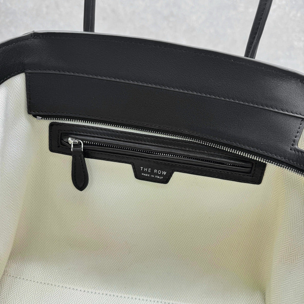 The Row 2025 Marlo Bag Black Leather