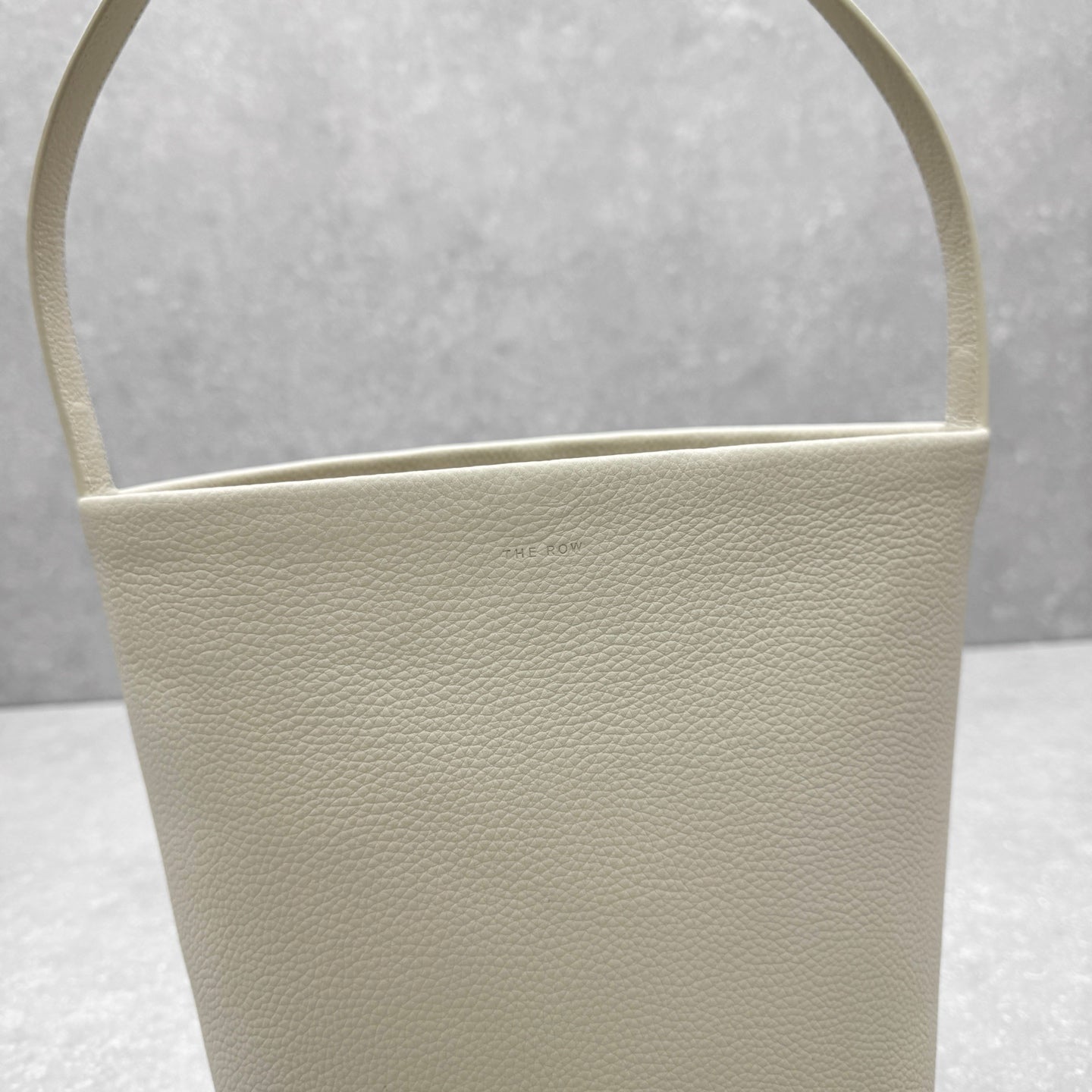 The Row 2025 N/S Park Tote Bag 34cm White Calfskin