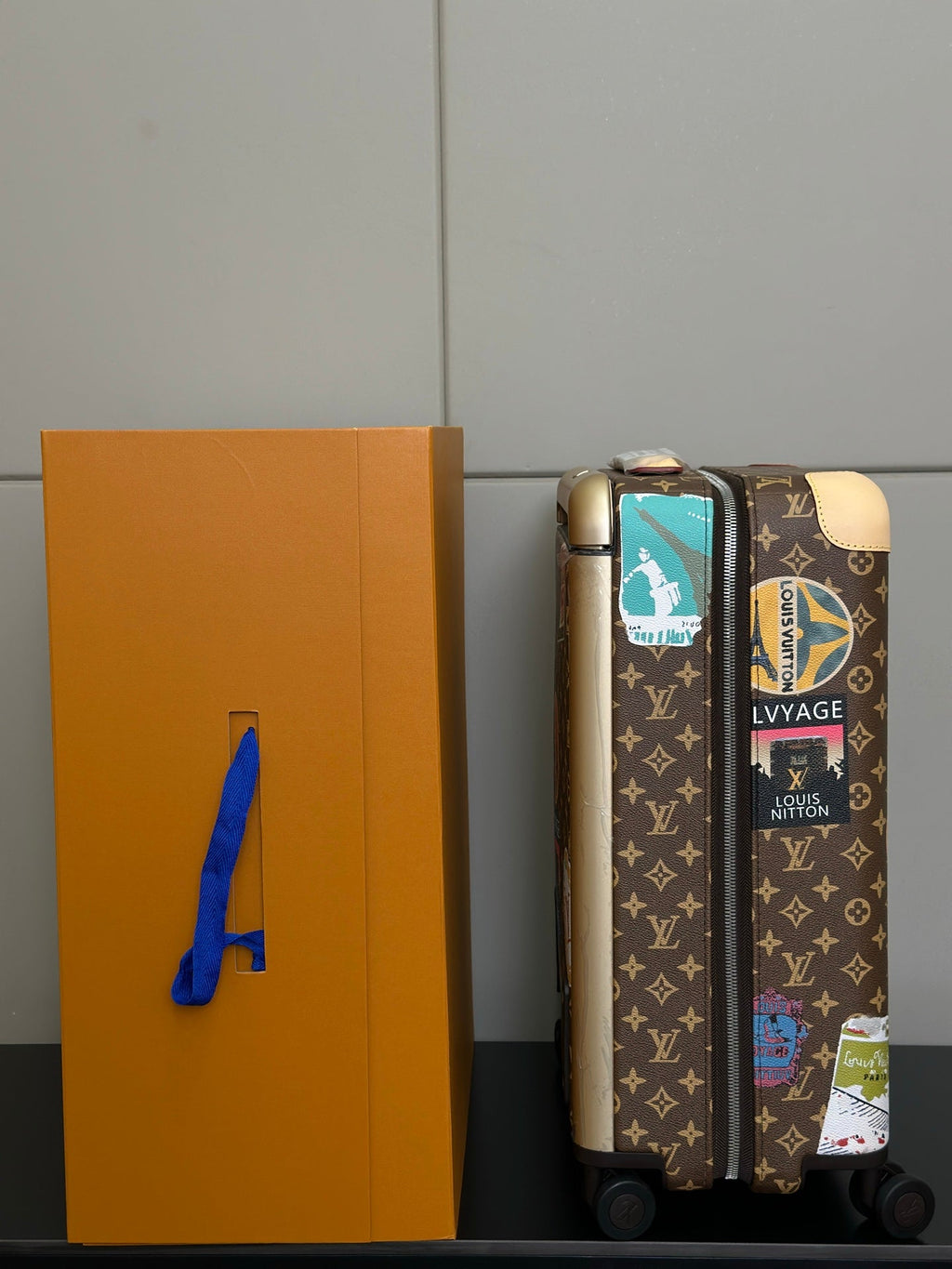 LV 2025 Horizon 55 Travel Stickers Suitcase Brown Beige Canvas Cowhide 273844