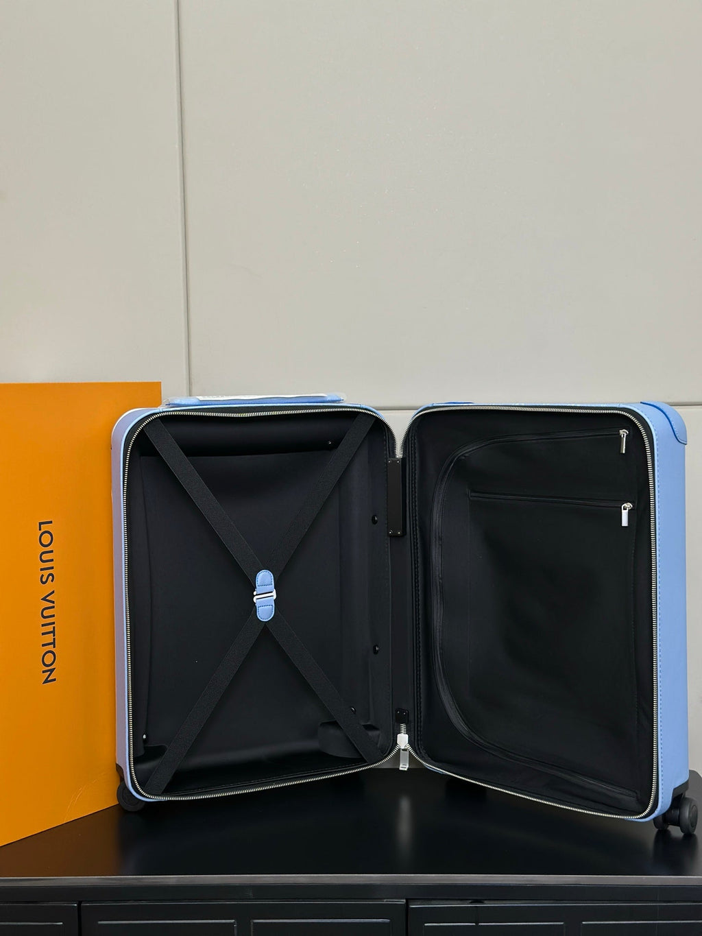 LV 2025 Horizon 55 Suitcase Sky Blue Canvas Cowhide 273840