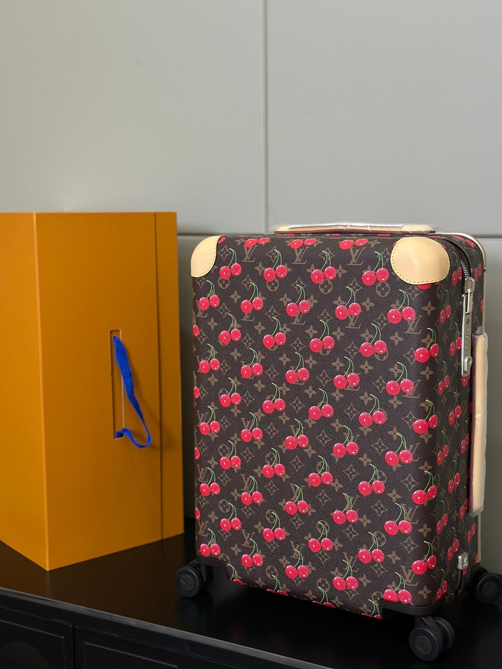 LV 2025 Horizon 55 Cherry Suitcase Brown Red Canvas Cowhide 273839