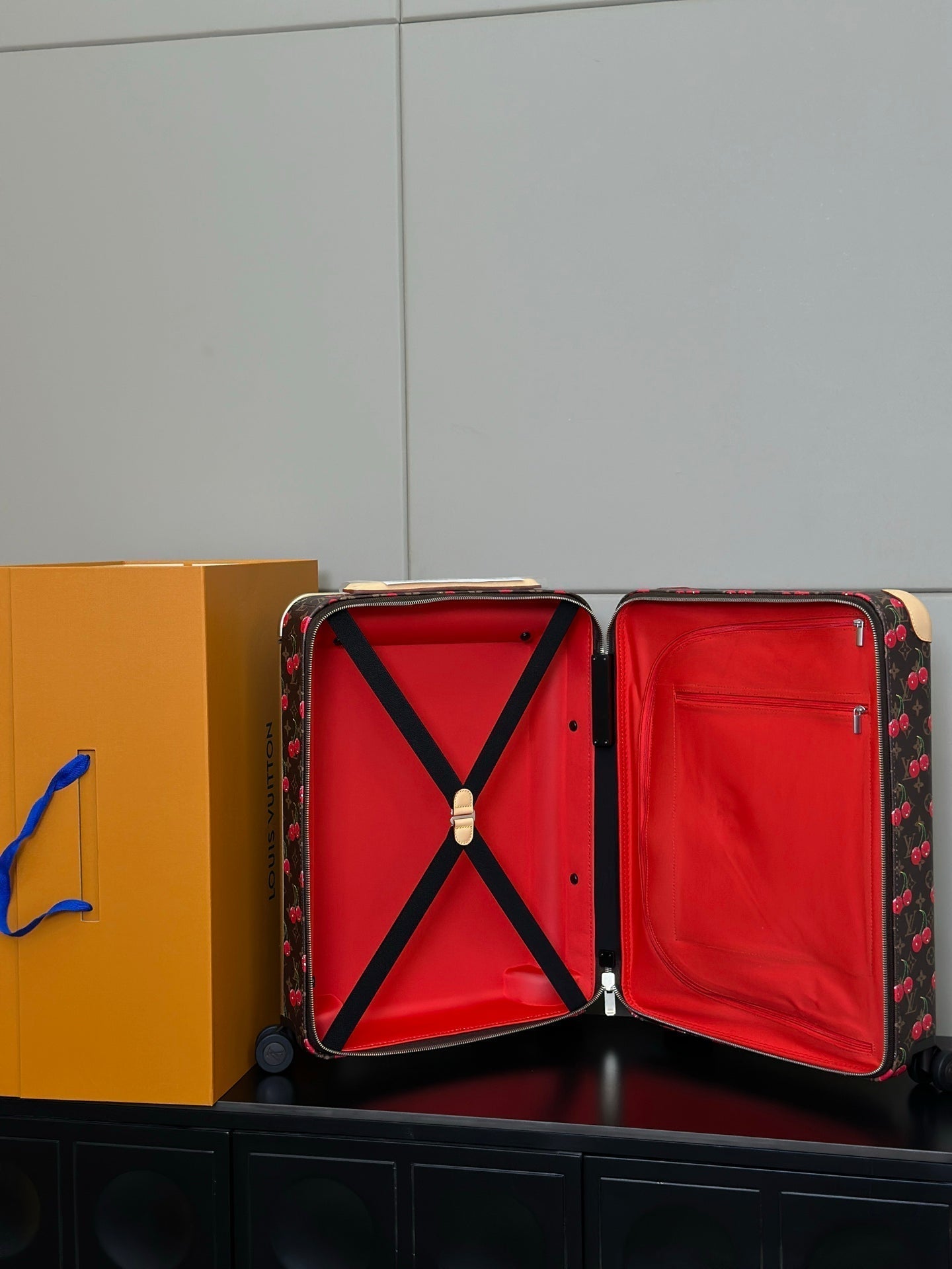 LV 2025 Horizon 55 Cherry Suitcase Brown Red Canvas Cowhide 273839