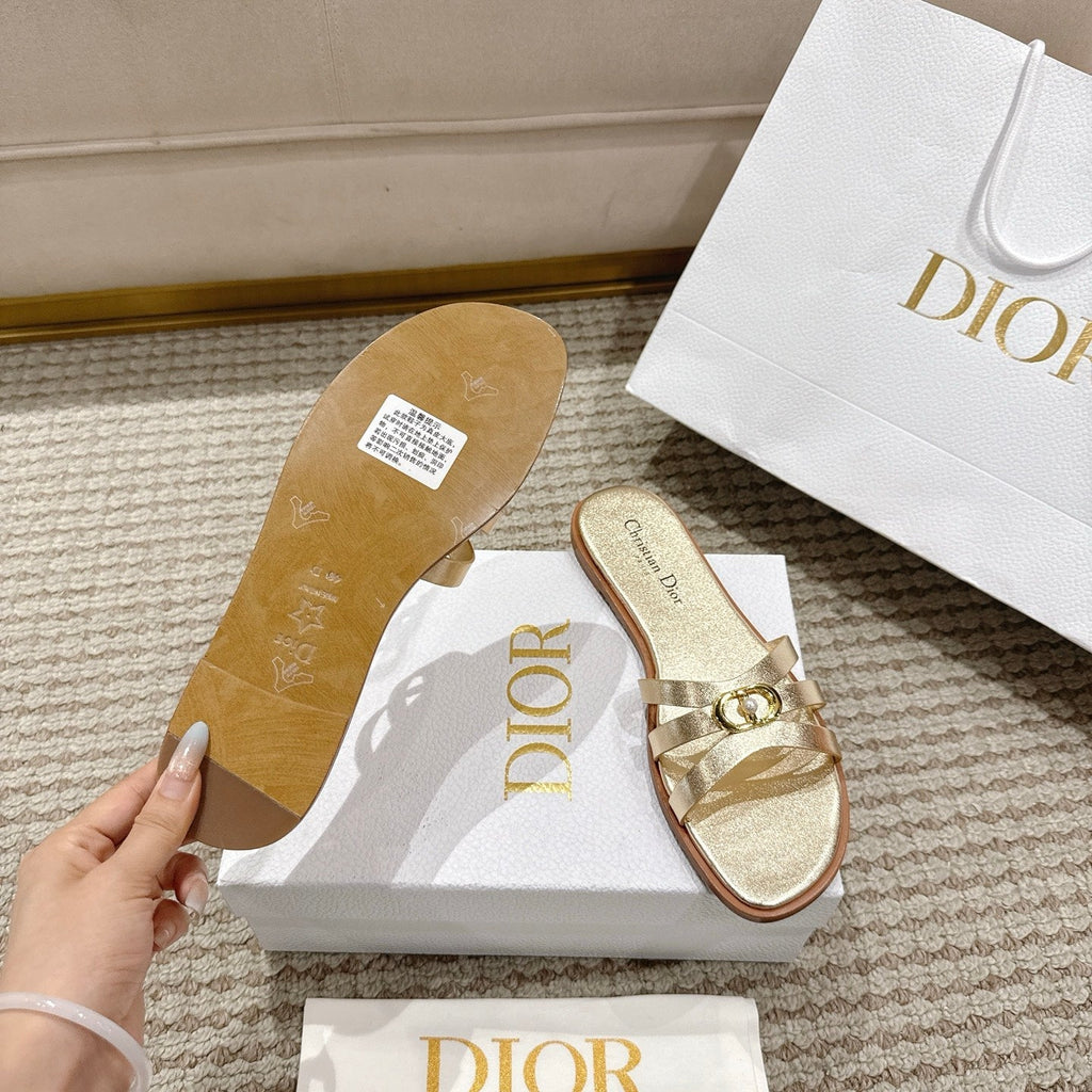 CD 30M Slide Golden Calfskin 543738