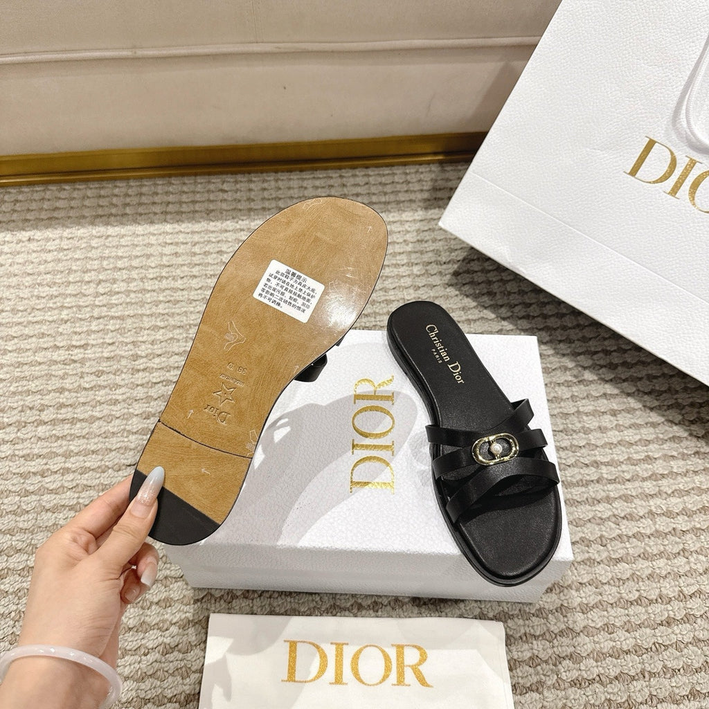 CD 30M Slide Black Calfskin 543741