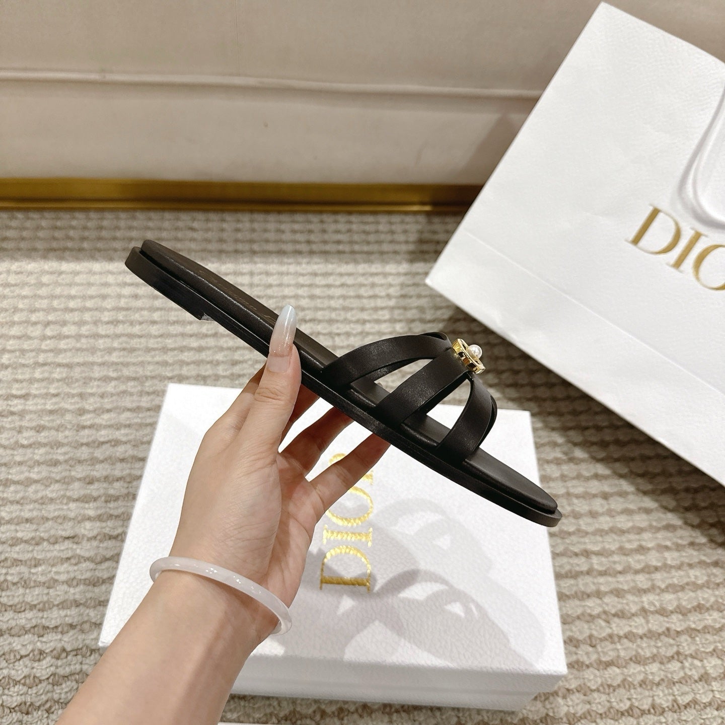 CD 30M Slide Black Calfskin 543741