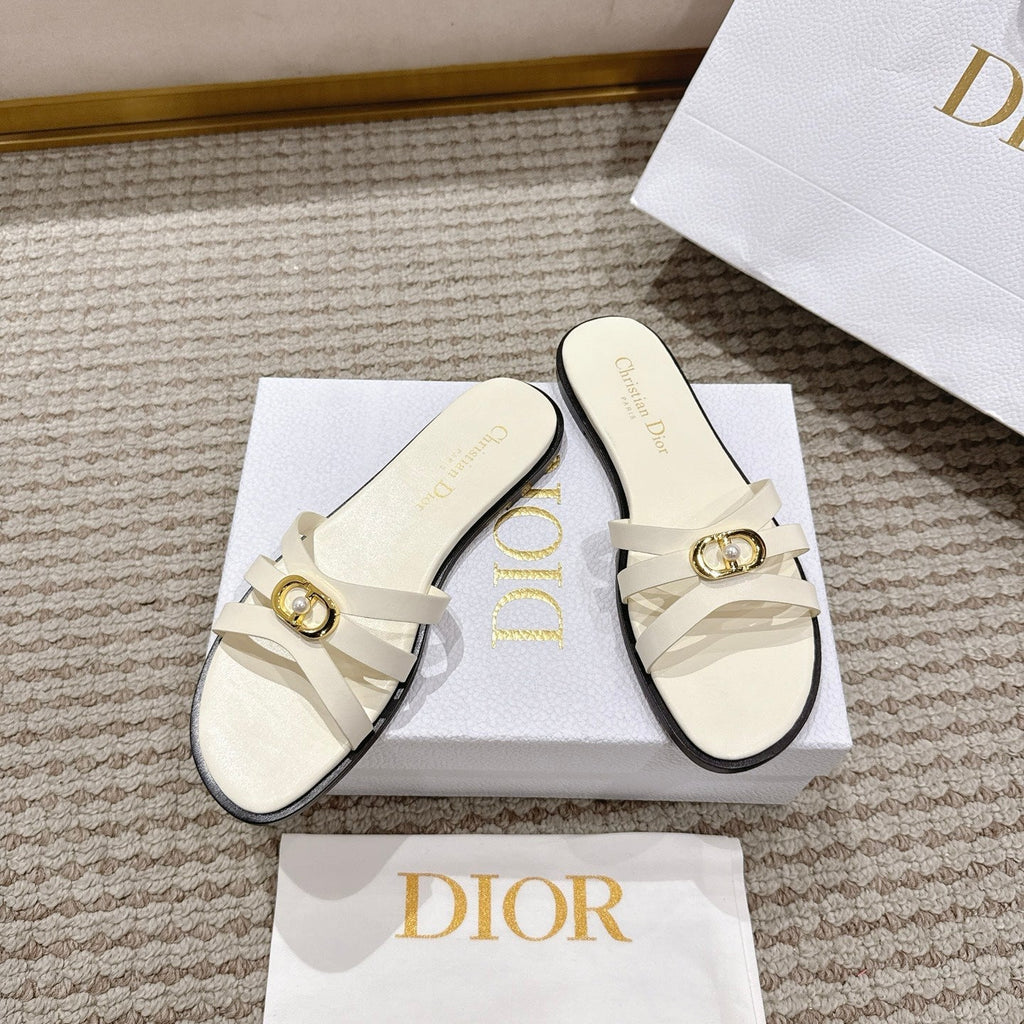 CD 30M Slide White Calfskin 543742