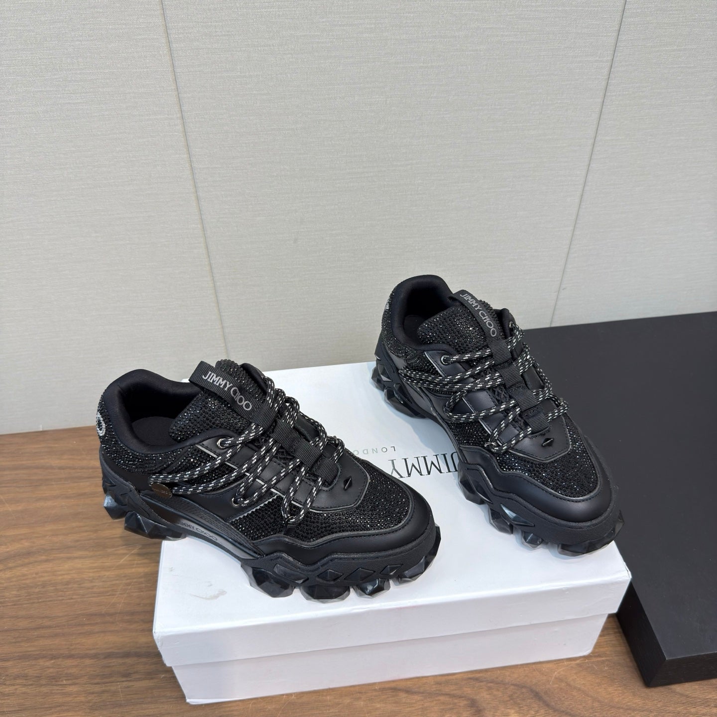 Jimmy Diamond X II/F Sneaker With Crystals Black Leather 517671