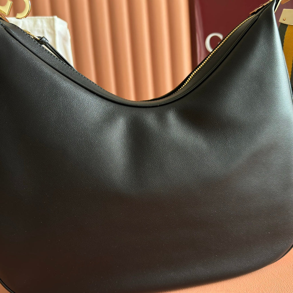 GG 2025 Attache Shoulder Bag Black Calfskin Canvas 273666