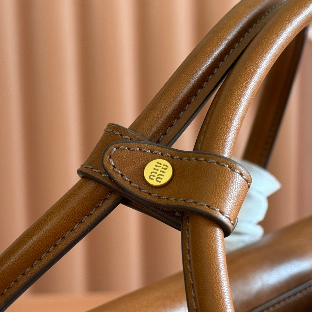 Miu Solitaire Bag 28 Brown Calfskin