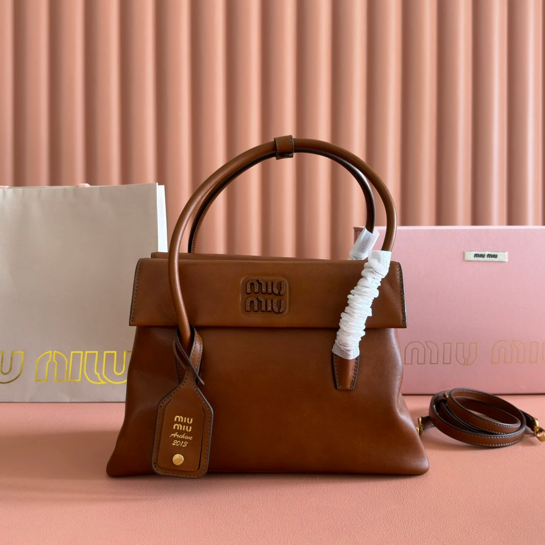 Miu Solitaire Bag 28 Brown Calfskin