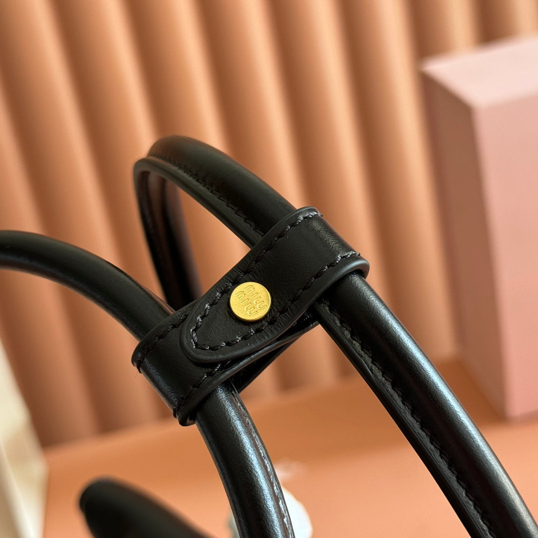 Miu Solitaire Bag 28 Black Calfskin