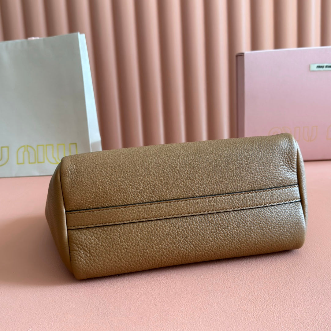 Miu 25ss Leather Bucket Bag 25.5 Brown Grain Leather