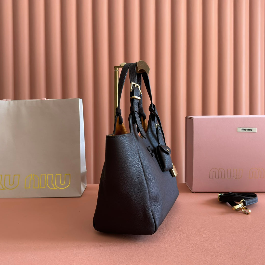 Miu 25ss Leather Bucket Bag 25.5 Black Grain Leather