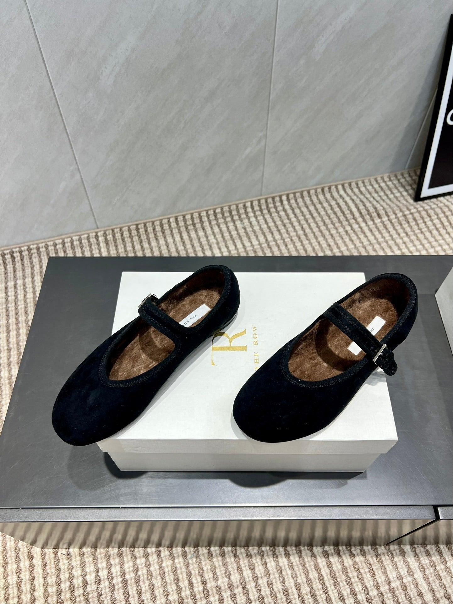 The Row 2025 Round Toe Ballet Flat Black Suede Fleece 540488