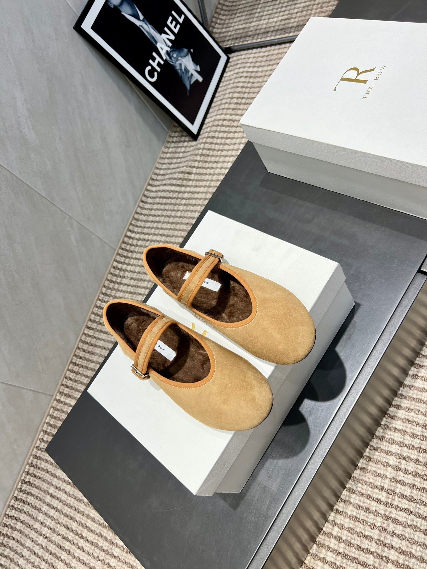 The Row 2025 Round Toe Ballet Flat Tan Suede Fleece 540489