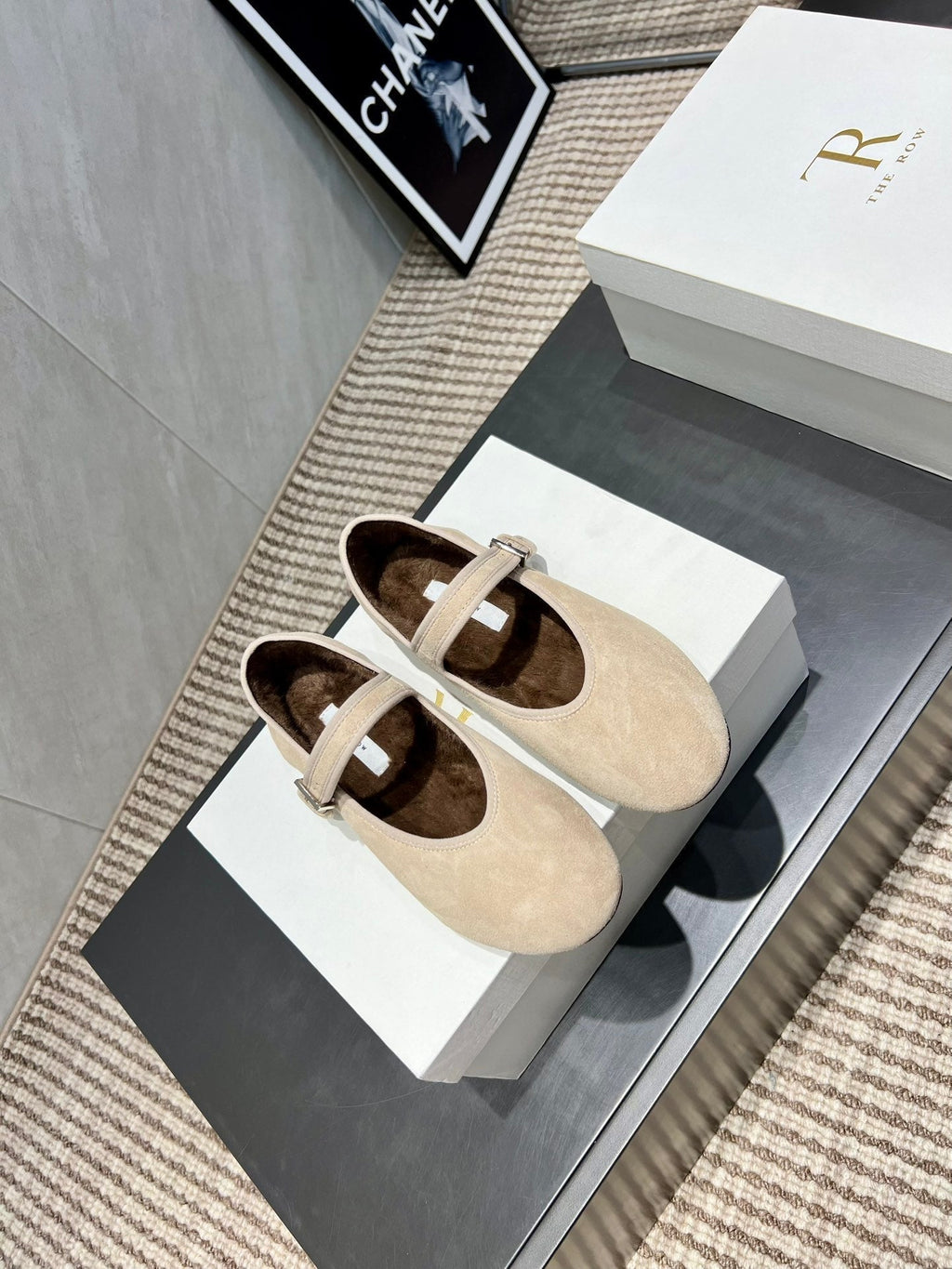 The Row 2025 Round Toe Ballet Flat Beige Suede Fleece 540490