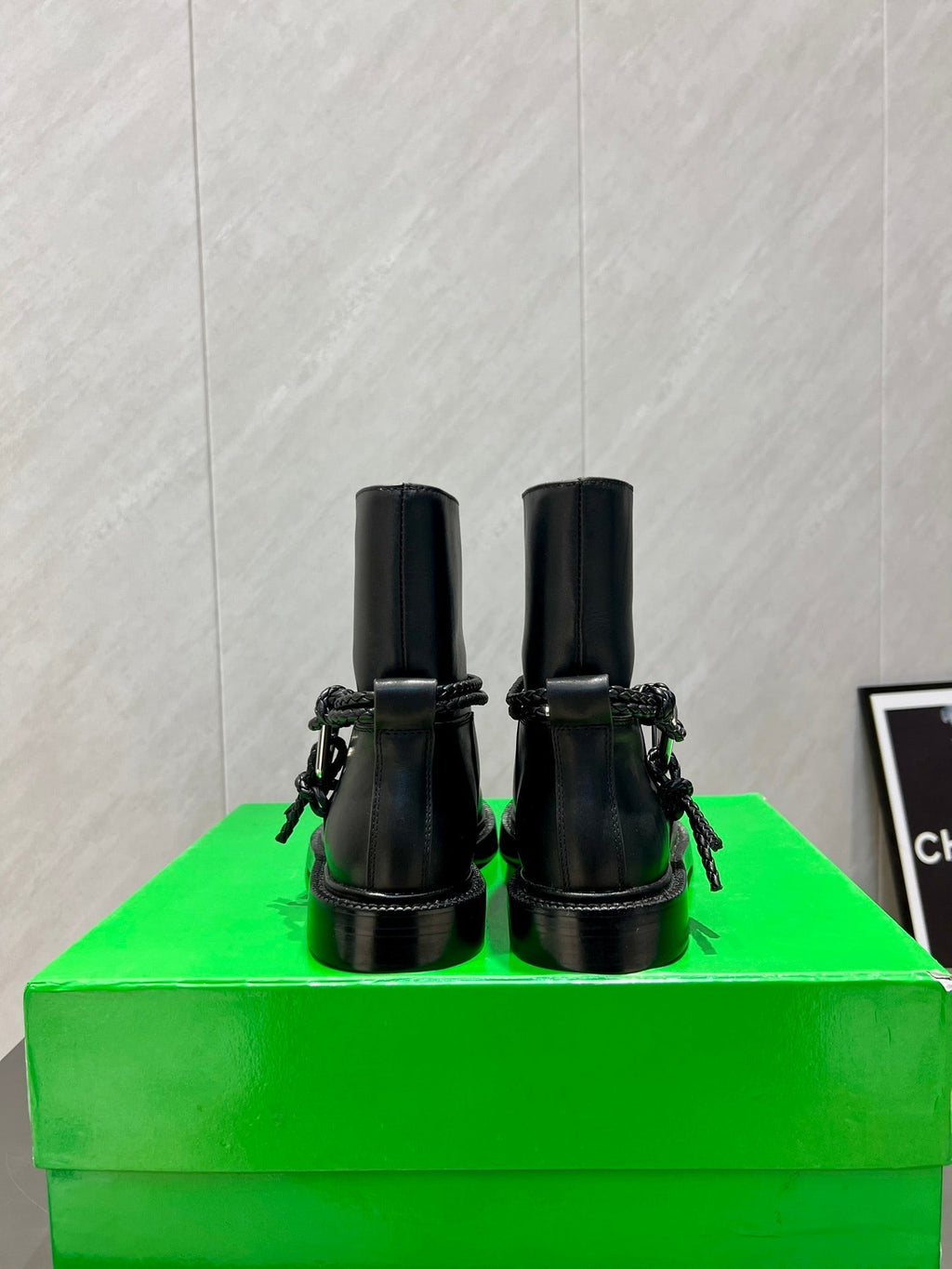 BV James Ankle Boot Black Calfskin 540194