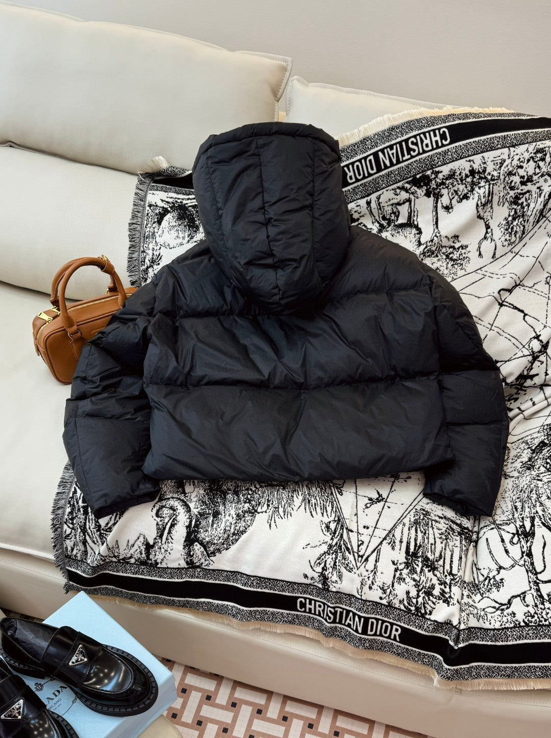 Prada 25 Short Jacket Black Down Polyester 317484